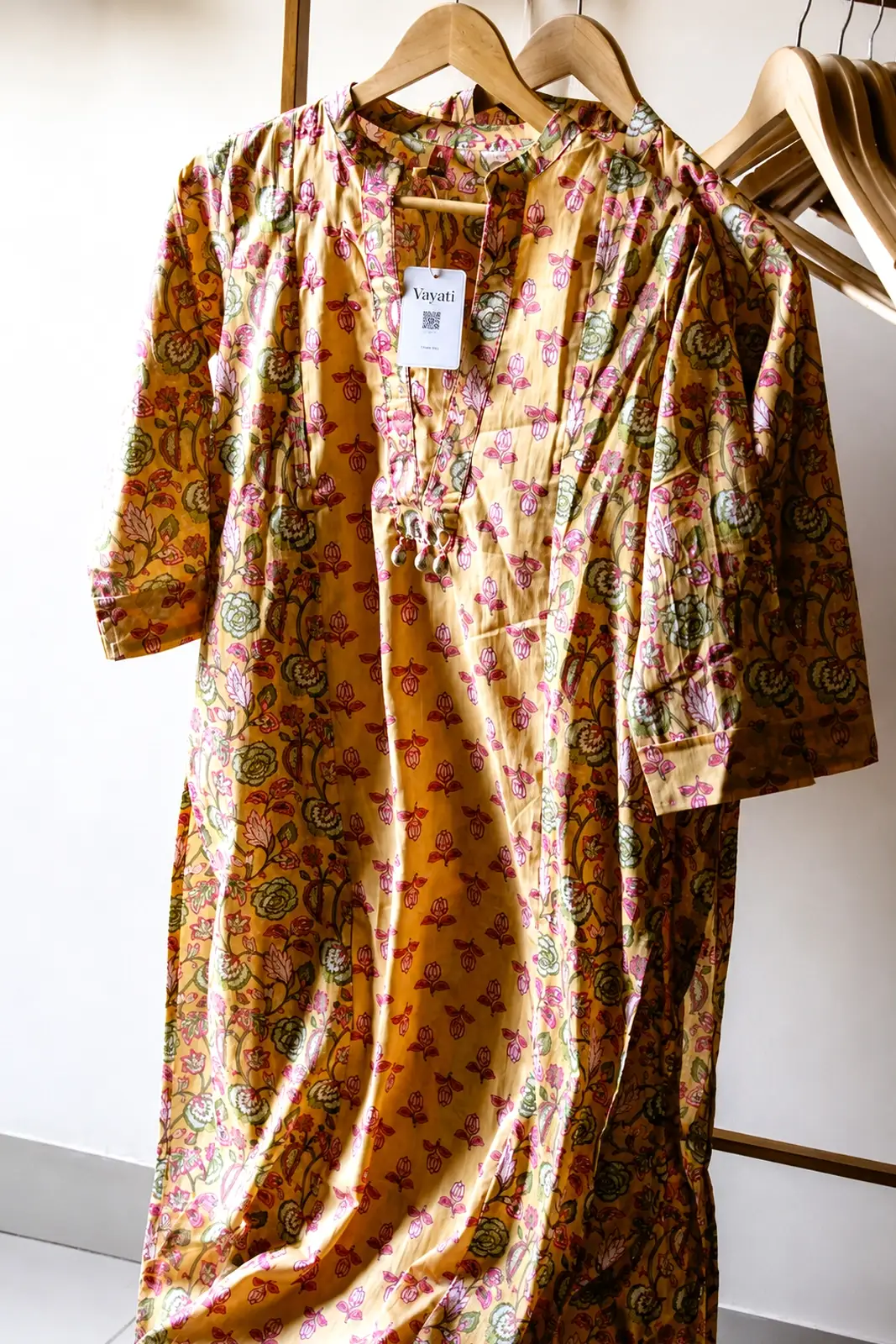 Side View of Women's Floral Printed Kurti